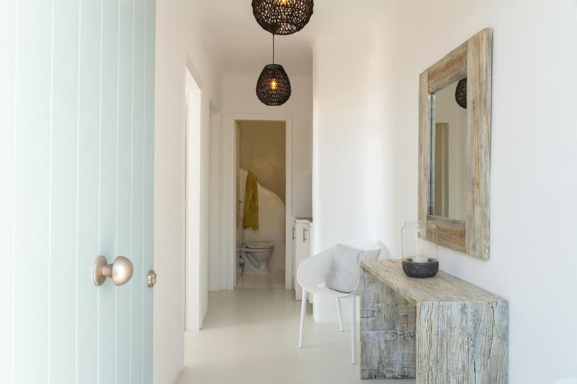 Crystal By Mykonos Mood Fanari (Mykonos)